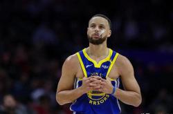 开云体育下载-勇士核心复出，斩获关键胜利，实力回暖