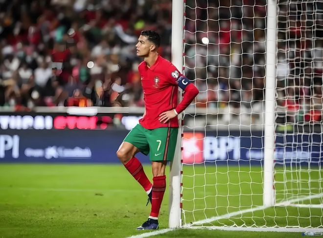 葡萄牙小组赛收官,C罗帽子戏法助球队晋级 葡萄牙小组赛收官,C罗帽子戏法助球队晋级