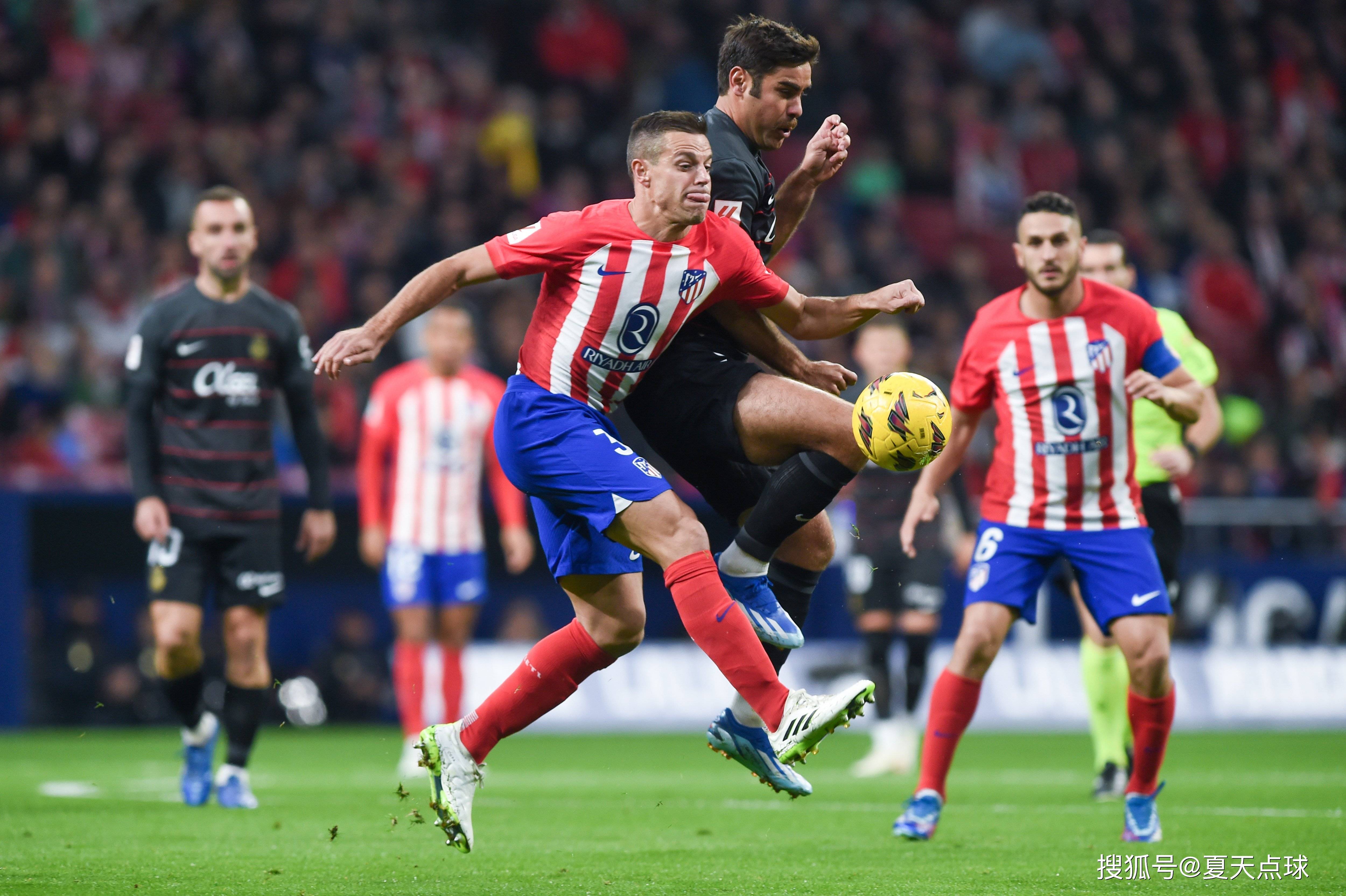 欧冠决赛经典对决引燃球迷热情