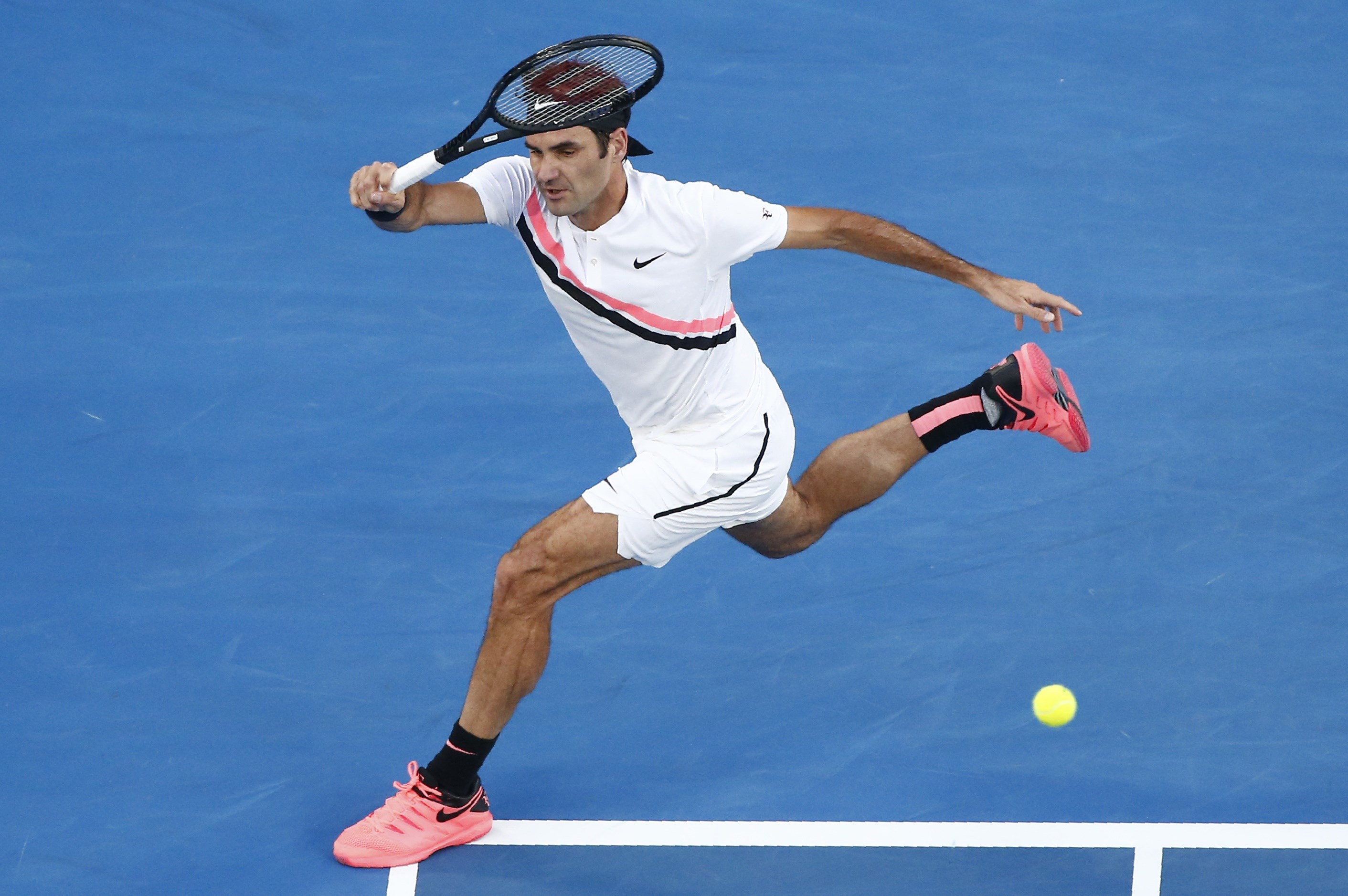 包含澳大利亚网球队横扫世界网球队，费德勒打破历史纪录的词条