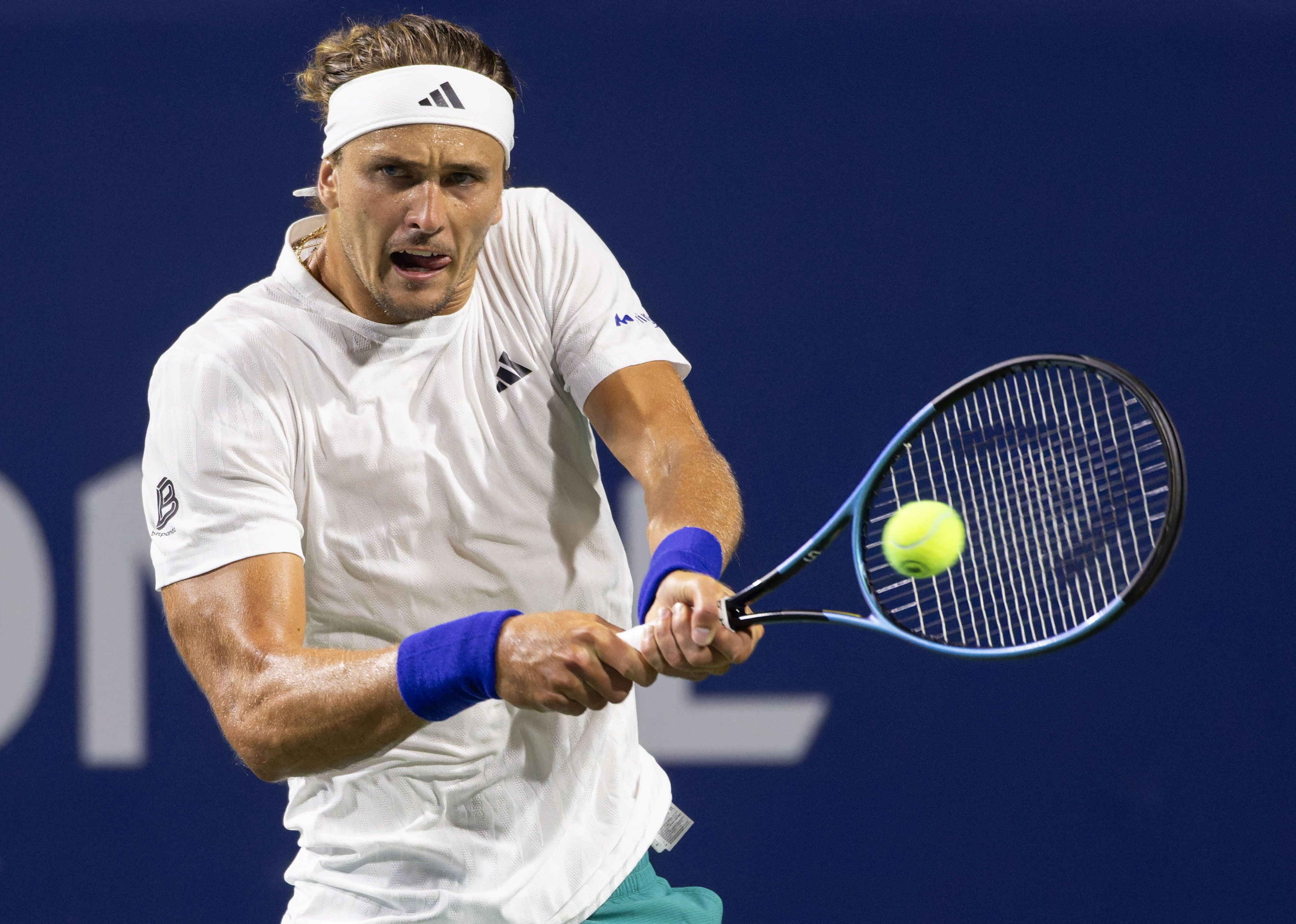 包含日本网球队血洗世界网球队,兹维列夫统治全场的词条 包含日本网球队血洗世界网球队,兹维列夫统治全场的词条