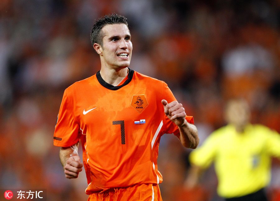 瓦伦西亚绝地反击利物浦,范佩西惊艳世界的简单介绍 瓦伦西亚绝地反击利物浦,范佩西惊艳世界的简单介绍